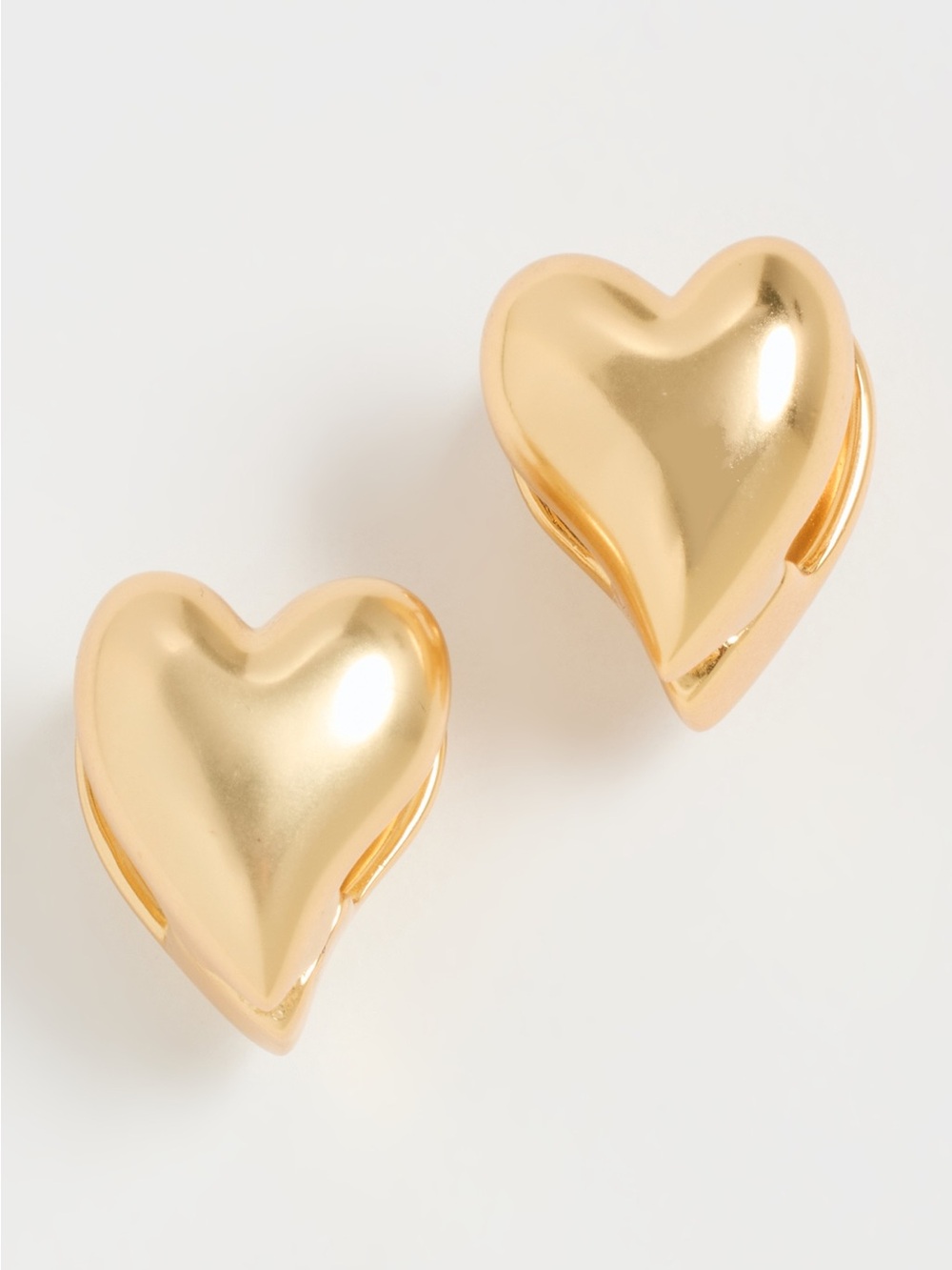 madewell heart huggie hoop earrings